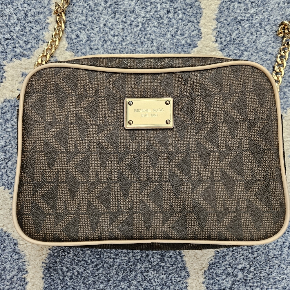 MICHAEL Michael Kors Jet Set Crossbody